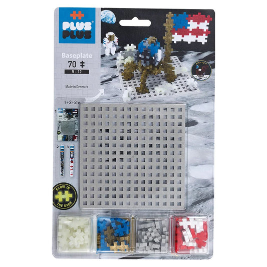 Plus-Plus building block baseplate with accessories in packaging